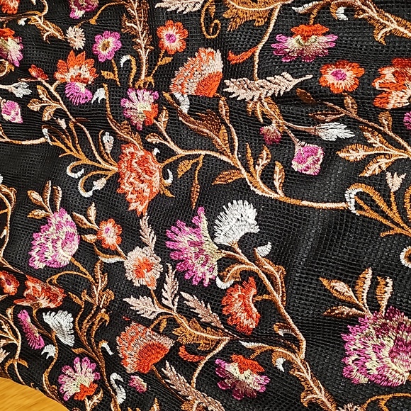 White House Black Market Embroidered Floral Sheath Dress - Picture 7 of 8